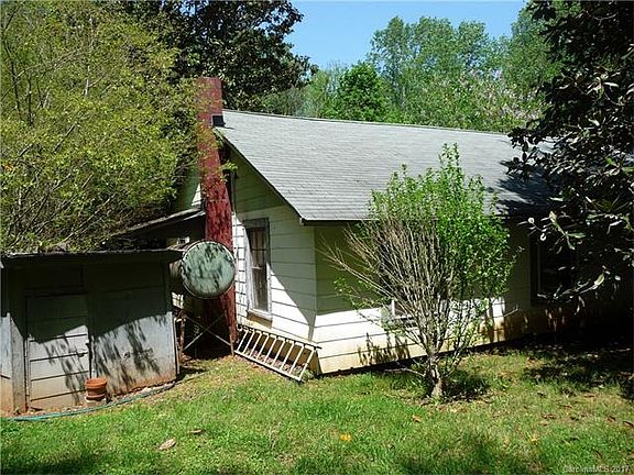 3rd image of 6621 Fox Meade Ln