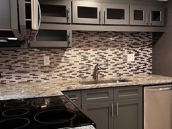 5th image of 1066 Piedmont Ave NE #113