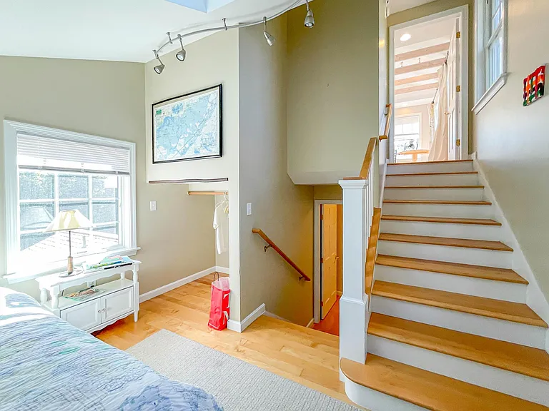 13 Ferry Rd — Photo 44