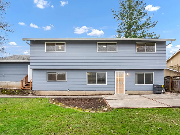 13665 Sw Pkwy — Photo 19
