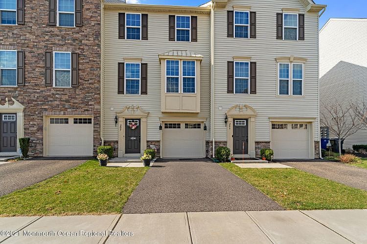 1st image of 205 Mississippi St #605