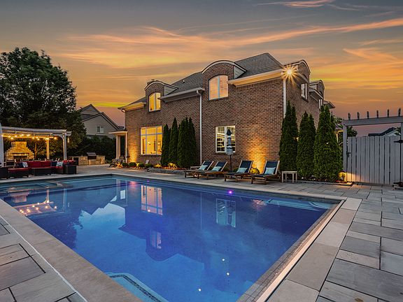 2nd image of 6639 E Deerfield Dr