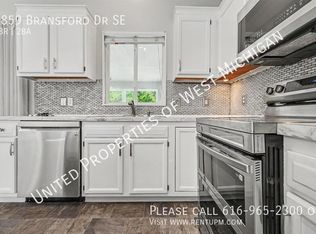 2859 Bransford Dr SE, Kentwood, MI 49512