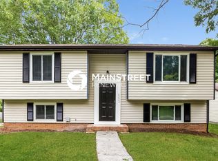 5222 Split Oak Dr, Charlotte, NC 28227