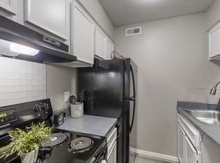 Villa Encanto, Dallas, TX 75220
