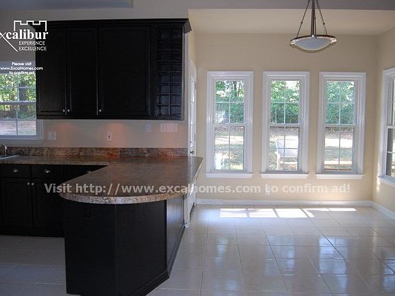 3rd image of 330 Alapaha Ct