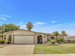 10808 Vista Lomas Dr, El Paso, TX 79935