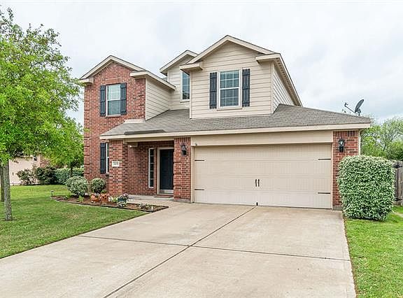 2nd image of 1406 Cottonwood Trl