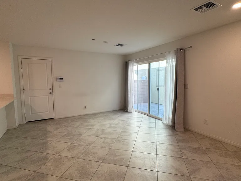 3535 Montepulciano Ln — Photo 9