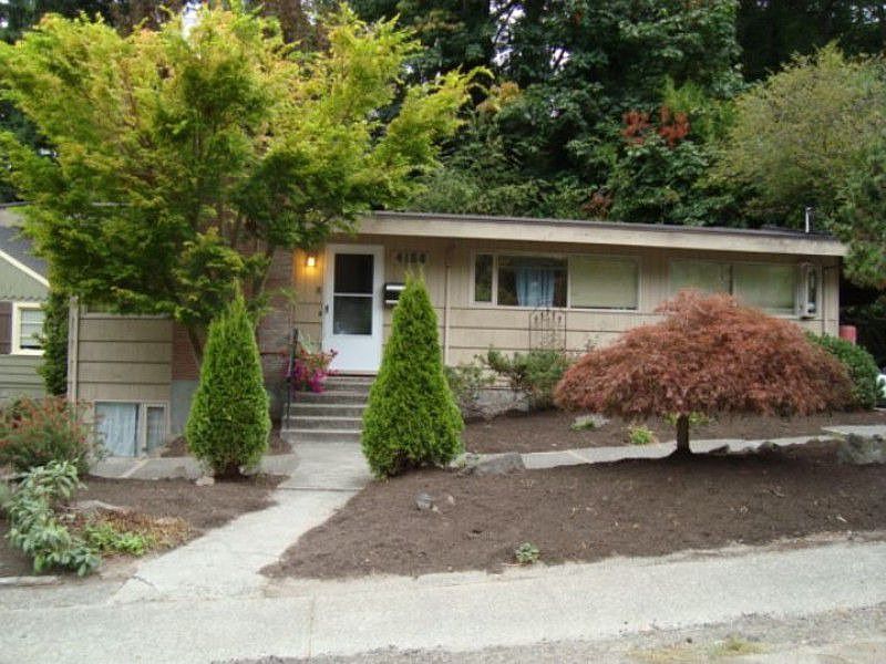 2nd image of 4156 SW Orchard St