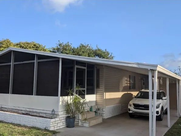 6617 NW 29th Ct #703, Pompano Beach, FL 33063