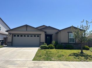 2628 S Spruce St, Visalia, CA 93292