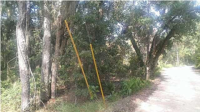 2nd image of Red Barn Rd