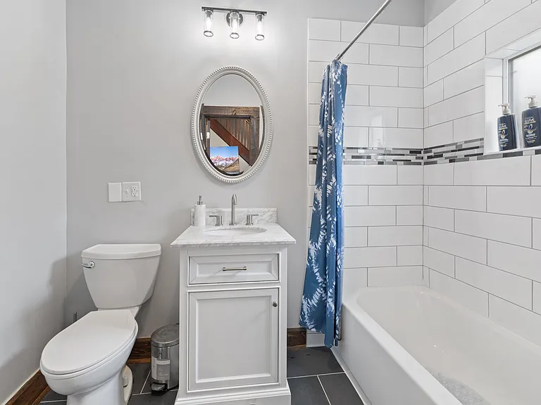 119 Wisconsin St — Photo 18