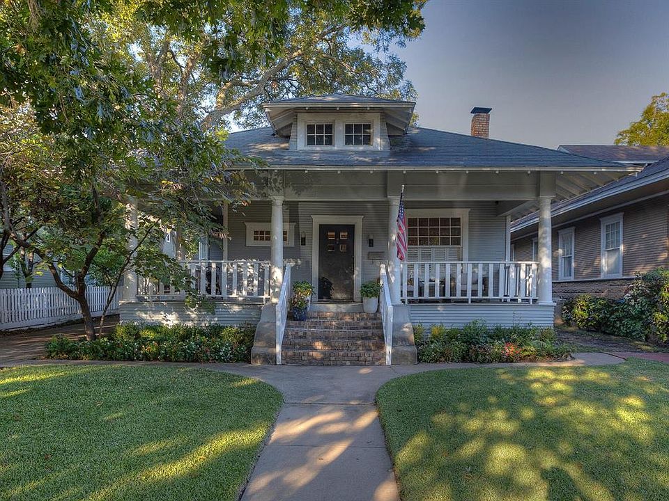 1st image of 1300 Belle Pl