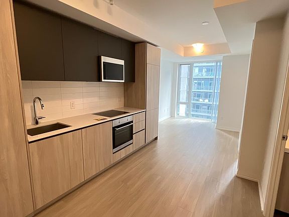 2nd image of 8 Widmer St #1907