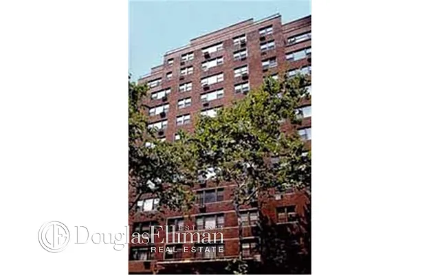 Sold by Douglas Elliman | media 14