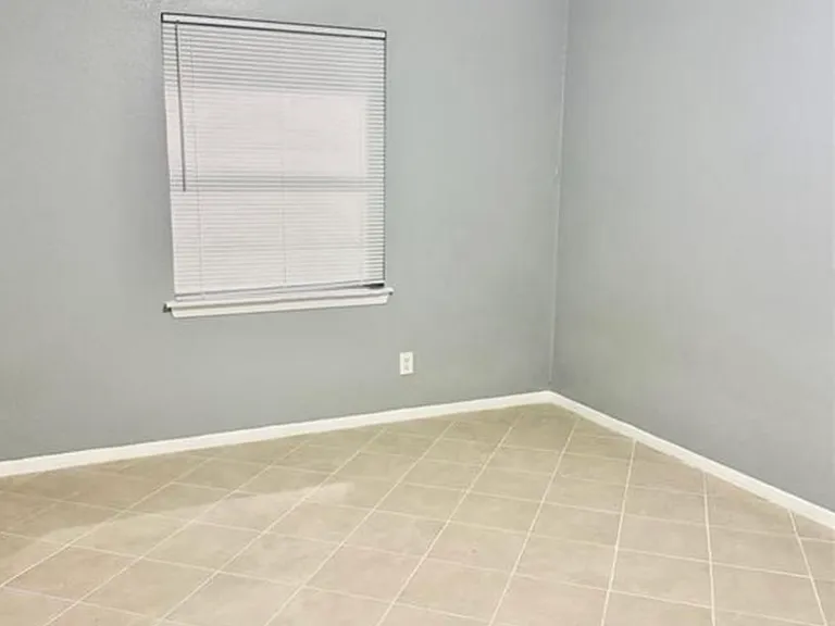 Oxford property — Photo 3