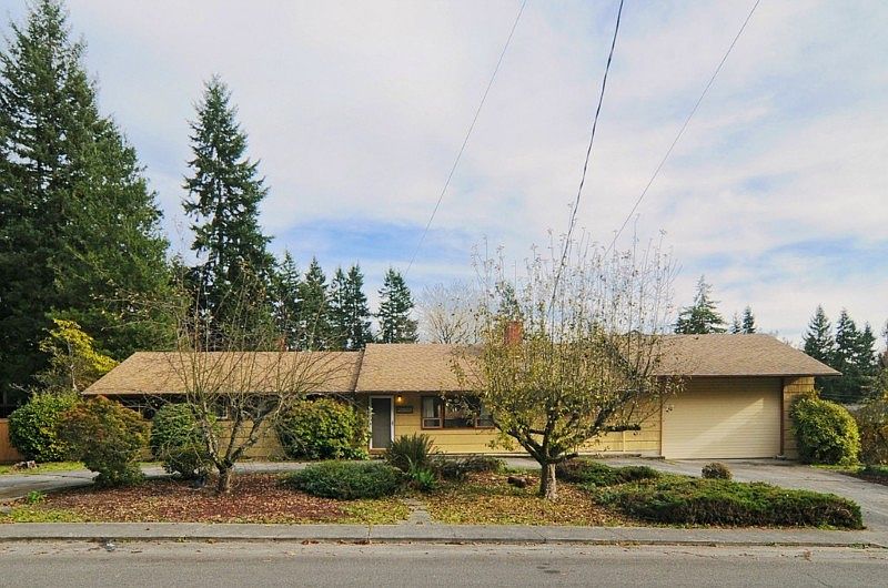 1st image of 22807 57th Ave W