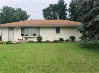 2858 McKnight Rd N, North Saint Paul, MN 55109