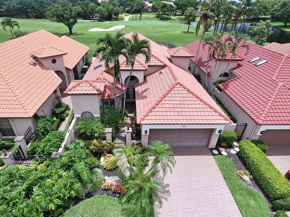 Home For Sale In Broken Sound Country Club