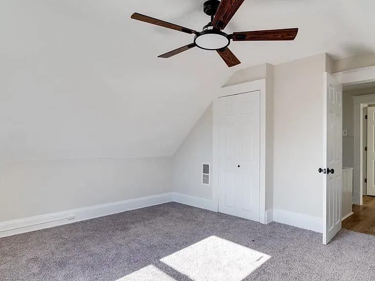 1734 Cleveland Ave — Photo 18