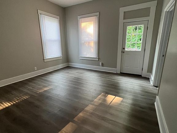 4th image of 5342 N Vine St