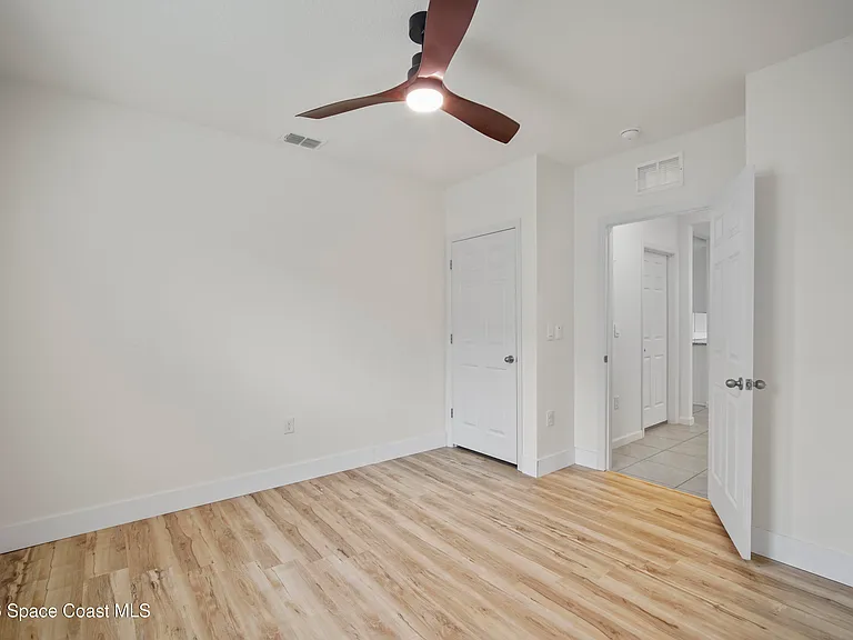 1065 Dugan Cir SE — Photo 8