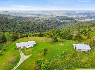 3085 Double Top Rd, Byrdstown, TN 38549