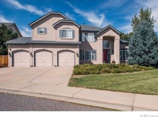 2940 S Newcombe Way, Lakewood, CO 80227