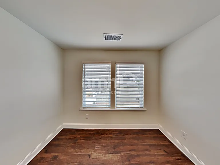 290 Willow Ln — Photo 20