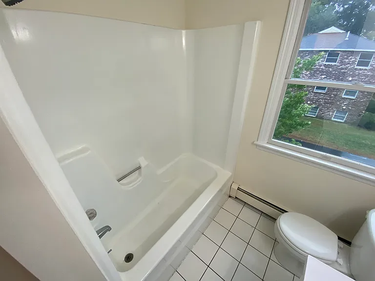 23 Glenwood Ave #14 — Photo 18