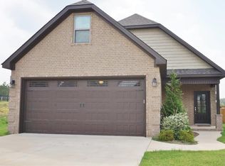 3413 Village Meadow Dr, Jonesboro, AR 72405