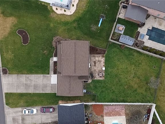 5th image of 208 Kilkenny Dr