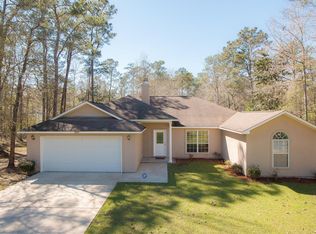 8521 Sundance Dr, Gautier, MS 39553