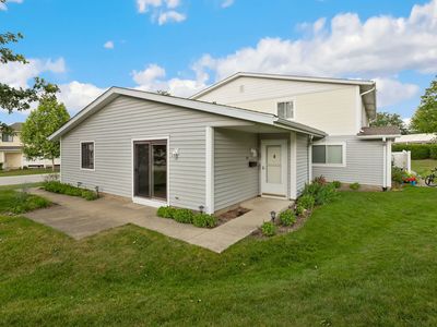331 Regatta Pt, Schaumburg, IL, 60194