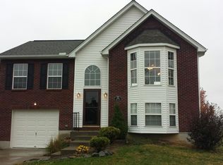 2946 Donjoy Dr, Hebron, KY 41048