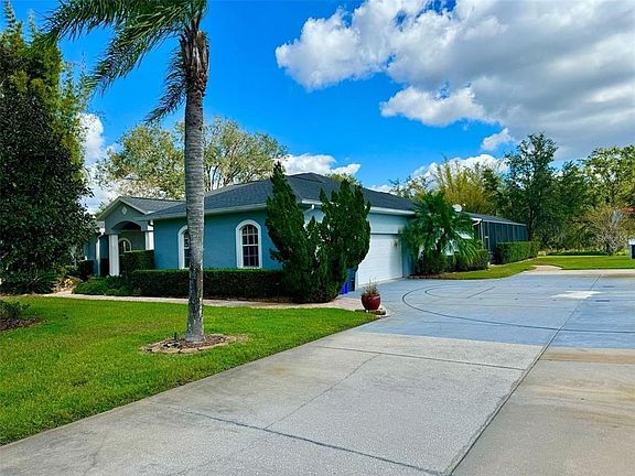 3rd image of 2837 Sherry Brook Ln