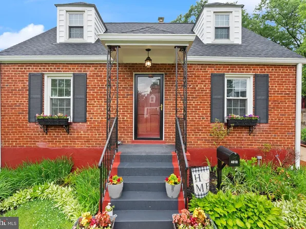 4010 74th Pl, Hyattsville, MD 20784