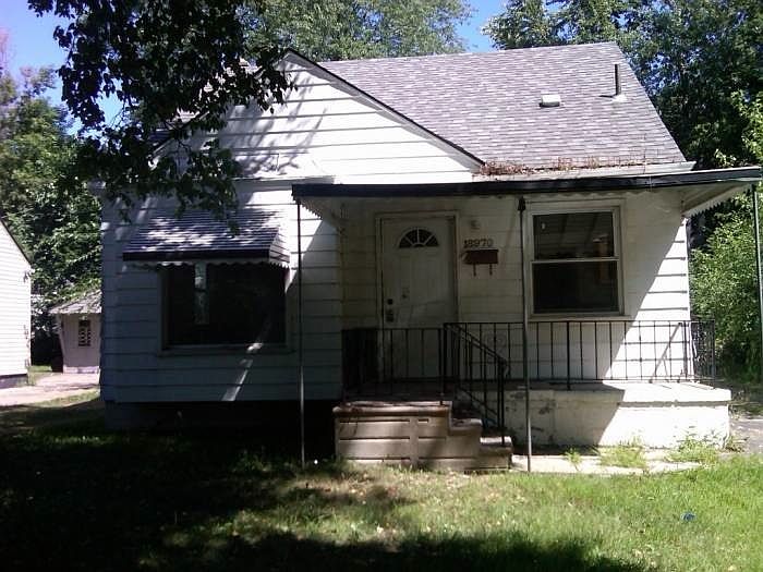 1st image of 18970 Greydale Ave