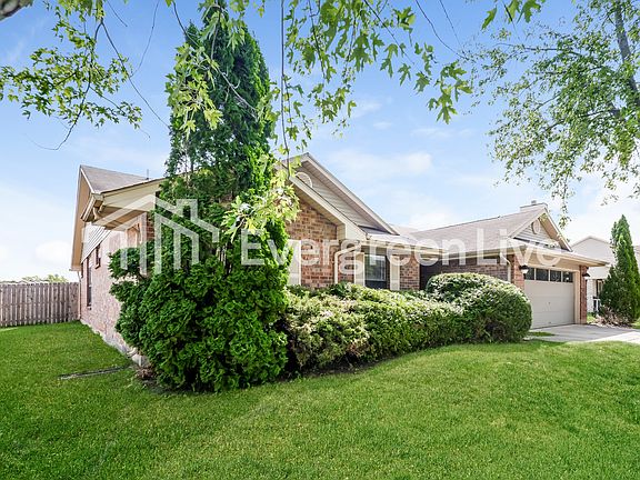 2nd image of 6621 Deer Knolls Dr