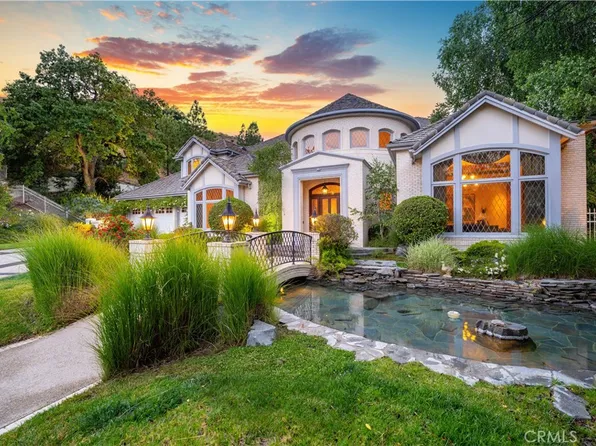 25615 Brisbane Ct, Calabasas, CA 91302
