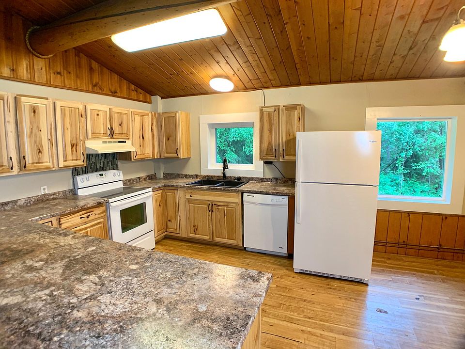 1st image of 3037 Springs Blvd #1