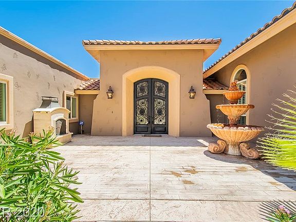 2nd image of 2672 Vista Del Sol Ave