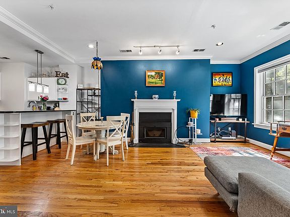 2nd image of 2801 Connecticut Ave NW APT 4