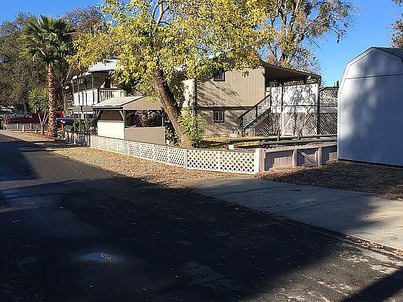 2nd image of 1087 E Willow Ave