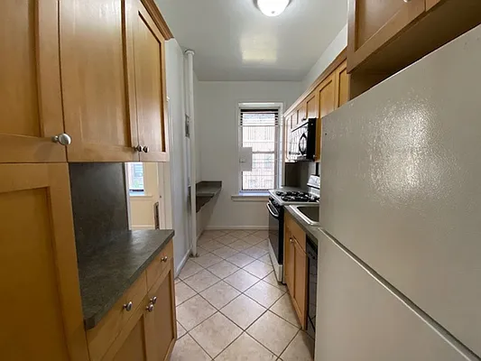 Rented by NextStopNY | media 2