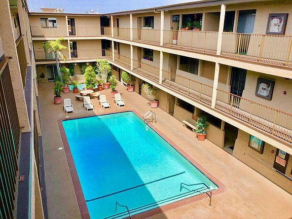 4th image of 2501 W Redondo Beach Blvd APT 331