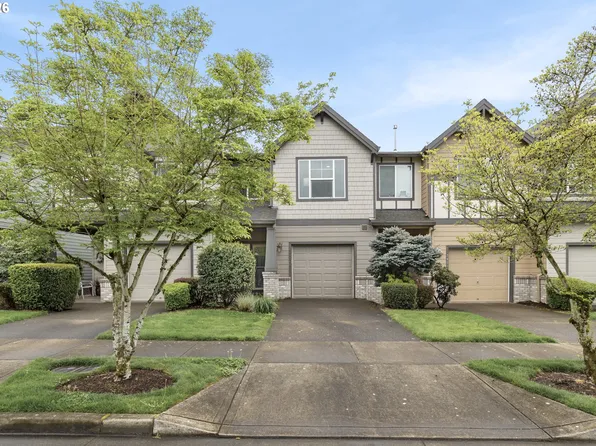 3624 E Oak Grove St, Newberg, OR 97132