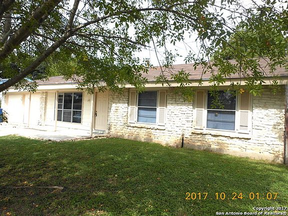 2nd image of 219 Meadow Bend Dr